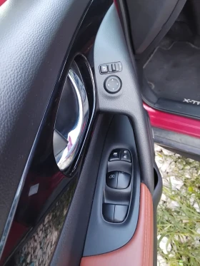 Nissan X-trail 360  камери фул екстри , снимка 14