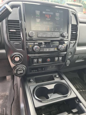 Nissan Titan crew cab PRO 4X / ПАНОРАМА / КАМЕРА / ОБДУХВАНЕ / ПОДГРЕВ, снимка 15