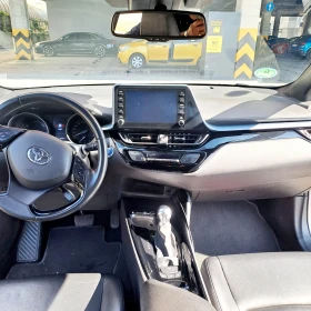 Toyota C-HR 1.8i hybrid, снимка 8