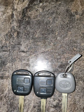 Toyota Rav4 | Mobile.bg    13