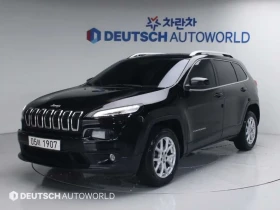 ������ Jeep Cherokee