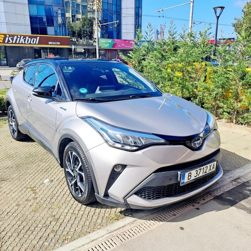 Toyota C-HR 1.8i hybrid, снимка 1 - Автомобили и джипове - 47553862