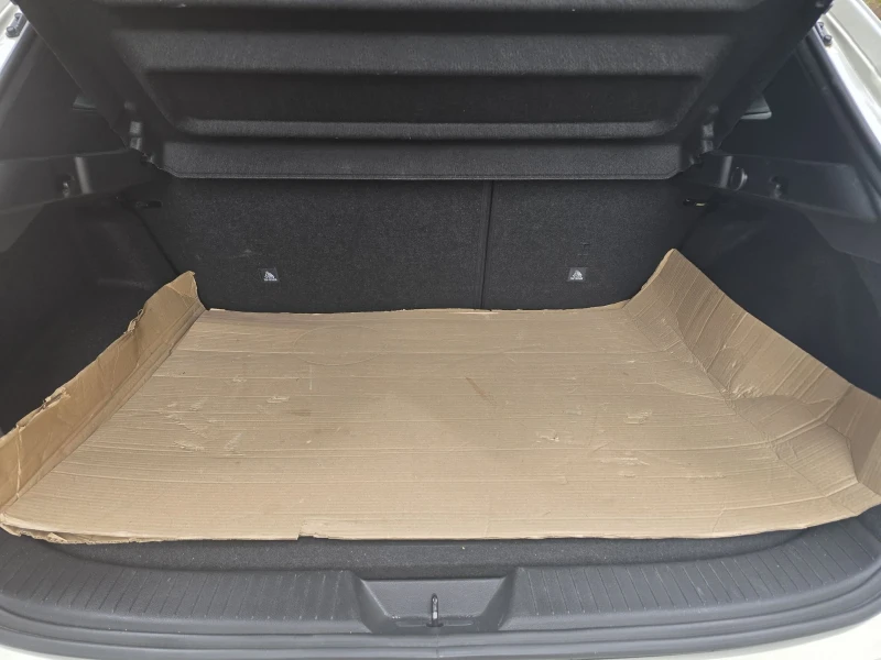 Nissan Qashqai, снимка 9 - Автомобили и джипове - 51909453