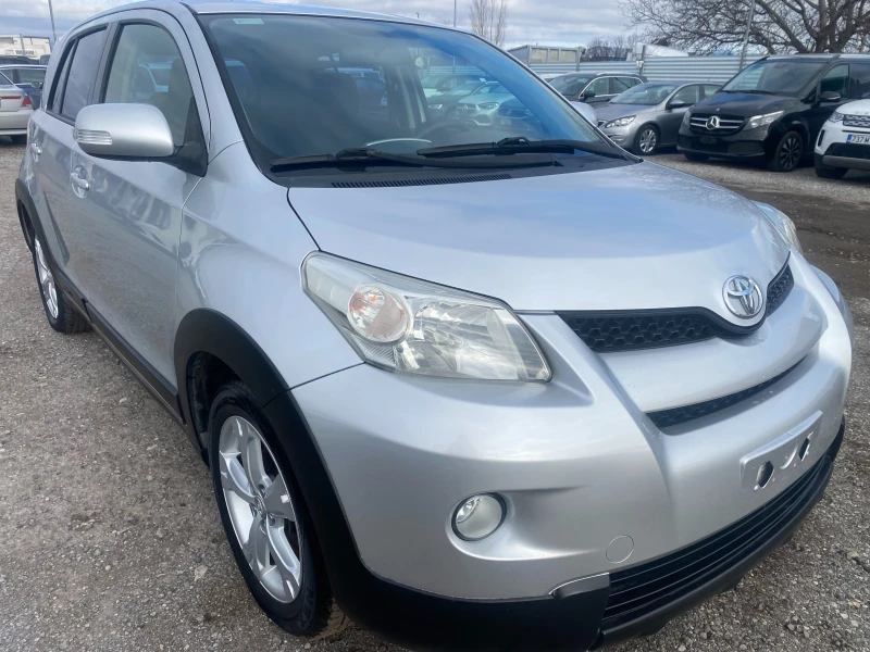 Toyota Urban Cruiser 1.3i 74kw Перфектен, снимка 6 - Автомобили и джипове - 53131459