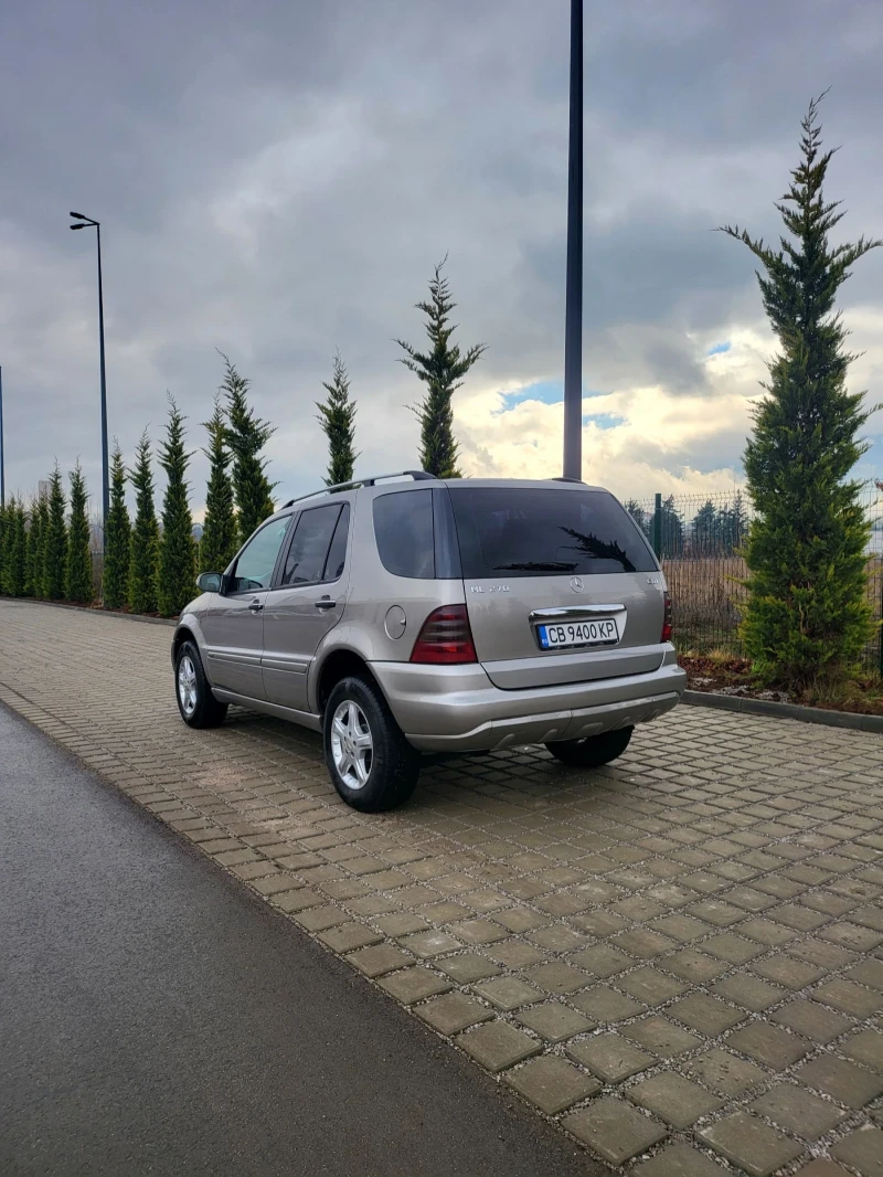 Mercedes-Benz ML 270 История, семеен, Каско 08.26г, ТВ, комп. Гуми, снимка 5 - Автомобили и джипове - 53393098