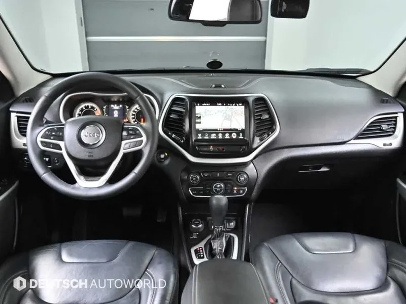 Jeep Cherokee 2.4 Longitude Awd, снимка 7 - Автомобили и джипове - 56112185