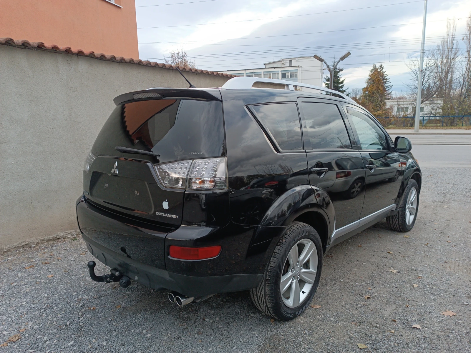 Mitsubishi Outlander 2.2DI-D 4X4 7-MESTA - изображение 7