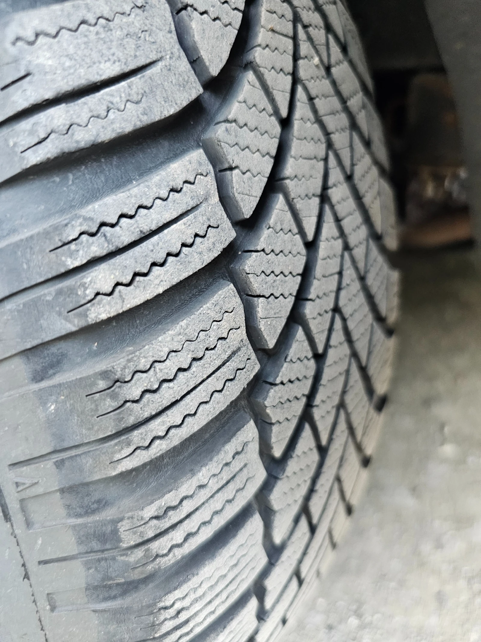 Mazda CX-5 2.2 AWD  | Mobile.bg — изображение 15