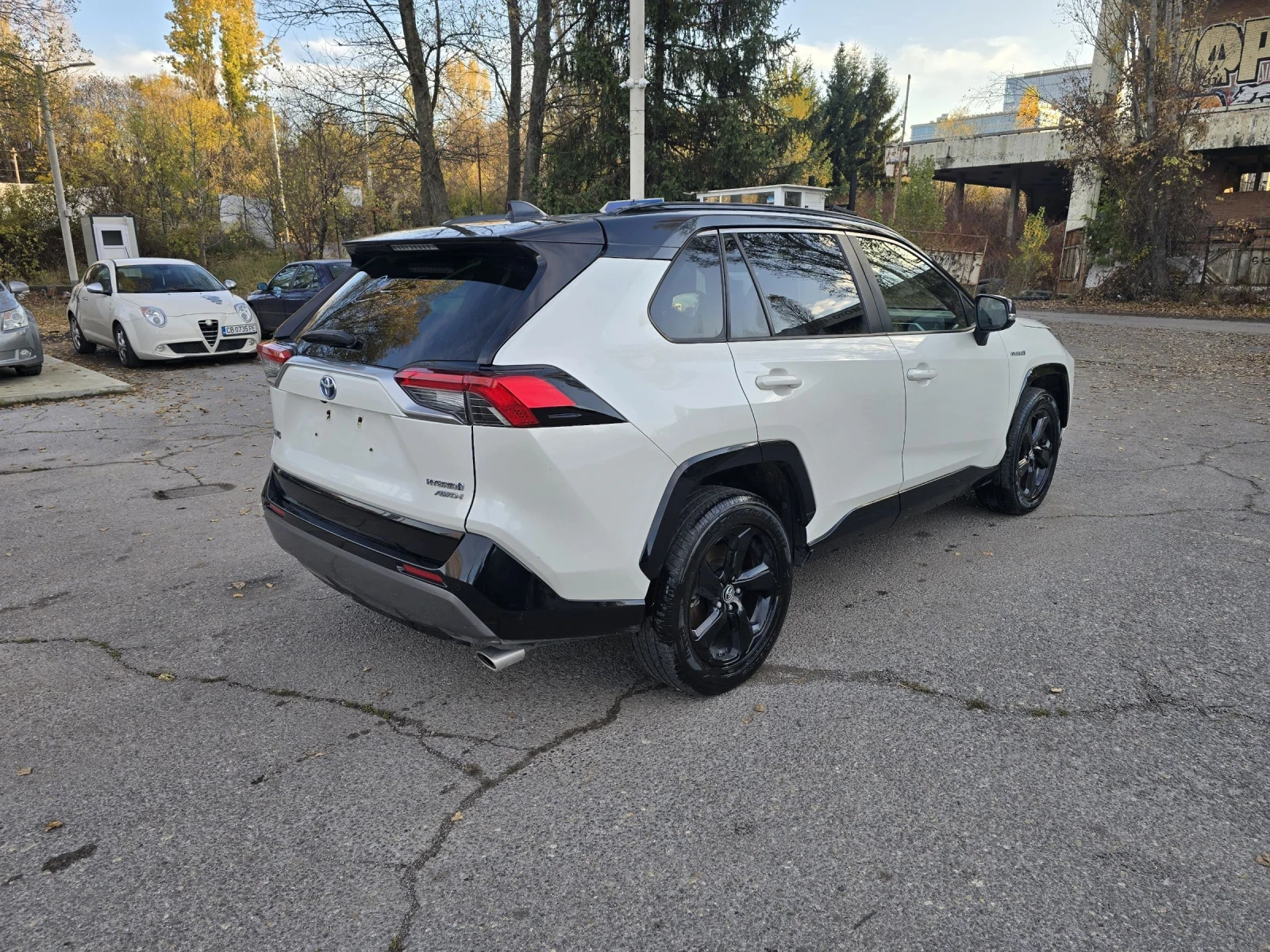 Toyota Rav4 2.5HYBRID/4X4//BiTONE/222КС/ГАРАНЦИЯ  - изображение 5