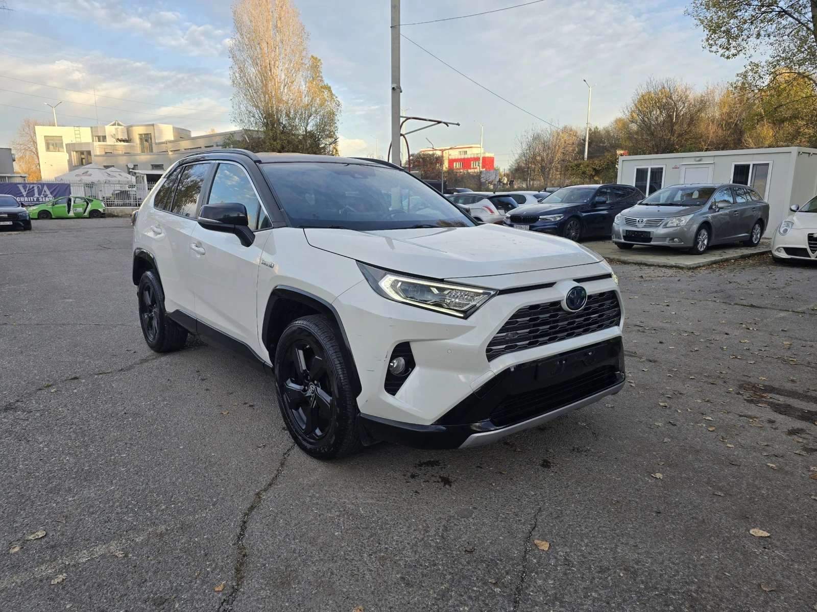 Toyota Rav4 2.5HYBRID/4X4//BiTONE/222КС/ГАРАНЦИЯ  - изображение 3