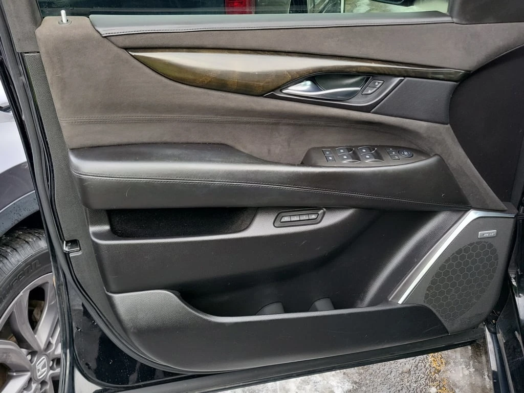 Cadillac Escalade * PLATINUM * CARFAX * БЕЗ ПЪРВОНАЧАЛНА ВНОСКА - изображение 9