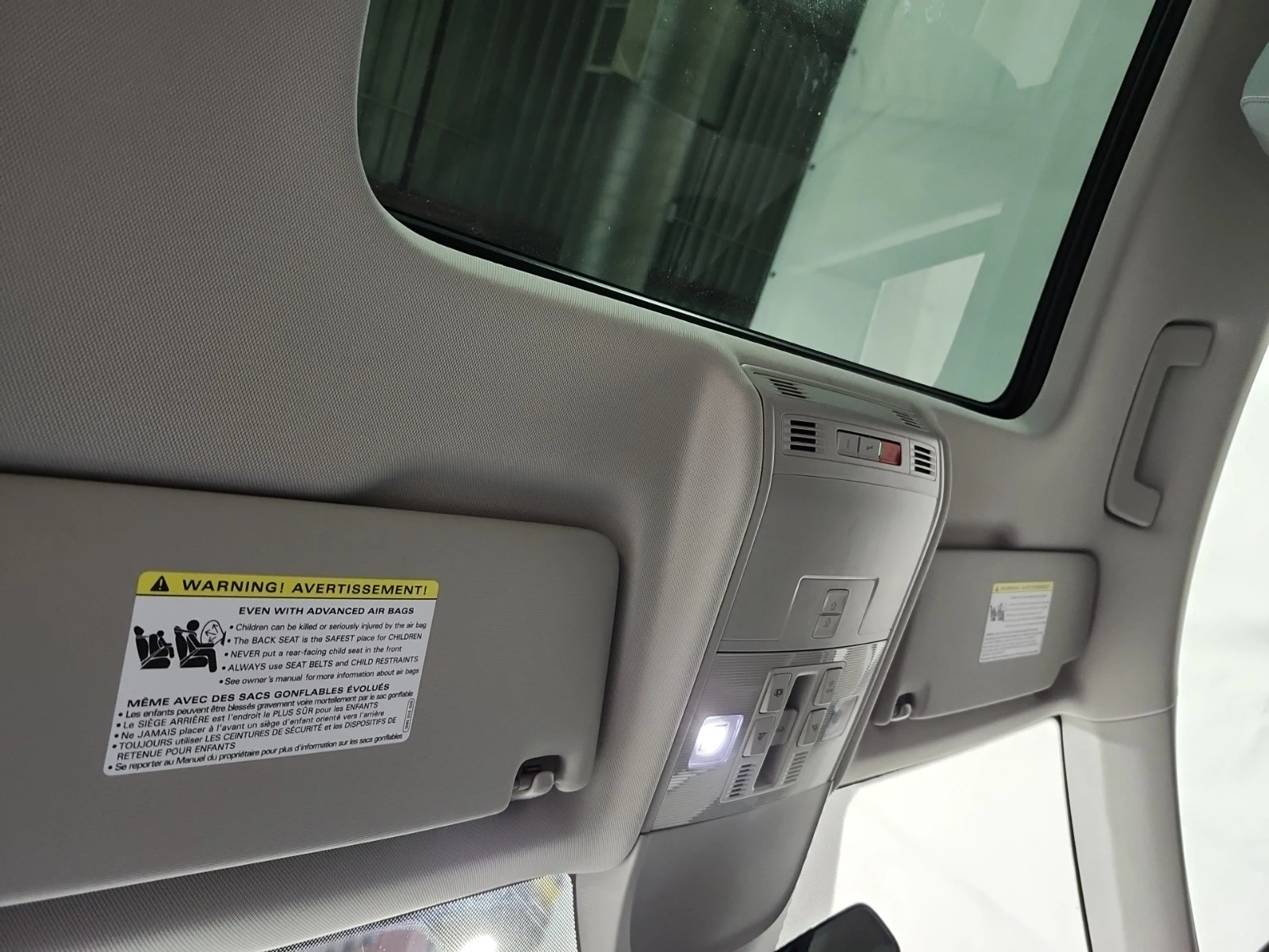 VW Taos 1.5L| CARFAX| PANORAMA|  | Mobile.bg � ����������� 12