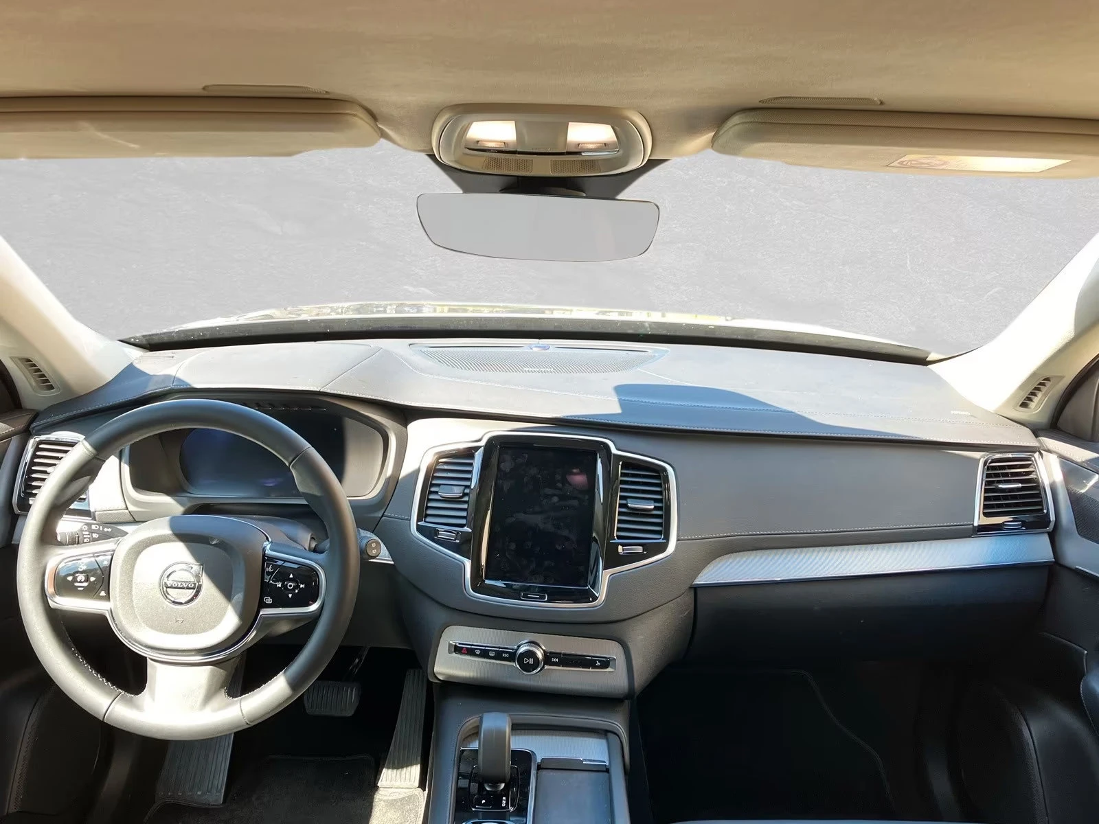 Volvo Xc90 T8/455HP/4X4/RECHARGEPLUS/CAM/ACC/LED/272z, снимка 4 - Автомобили и джипове - 54112044