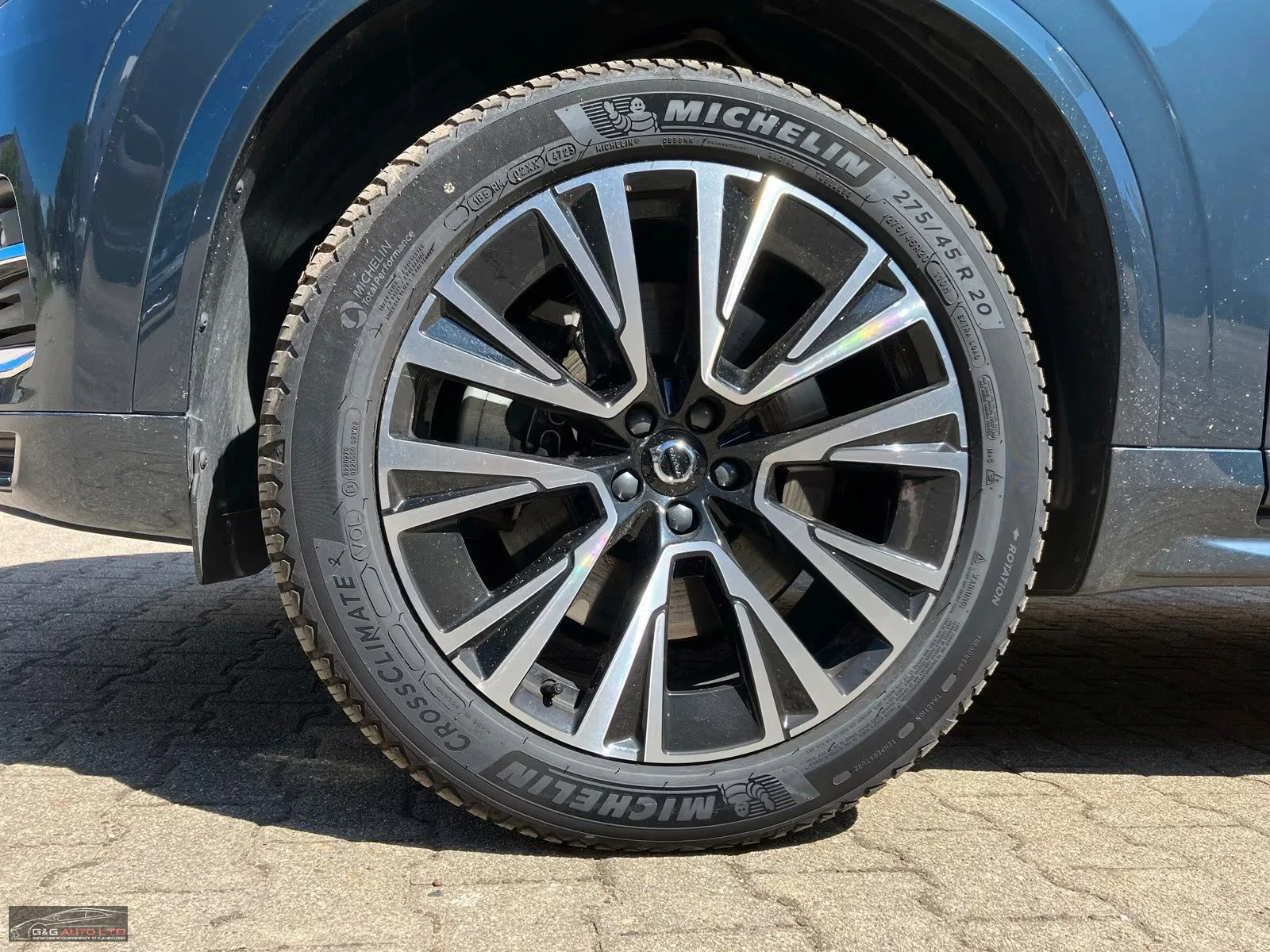 Volvo Xc90 T8/455HP/4X4/RECHARGEPLUS/CAM/ACC/LED/272z, снимка 3 - Автомобили и джипове - 54112044