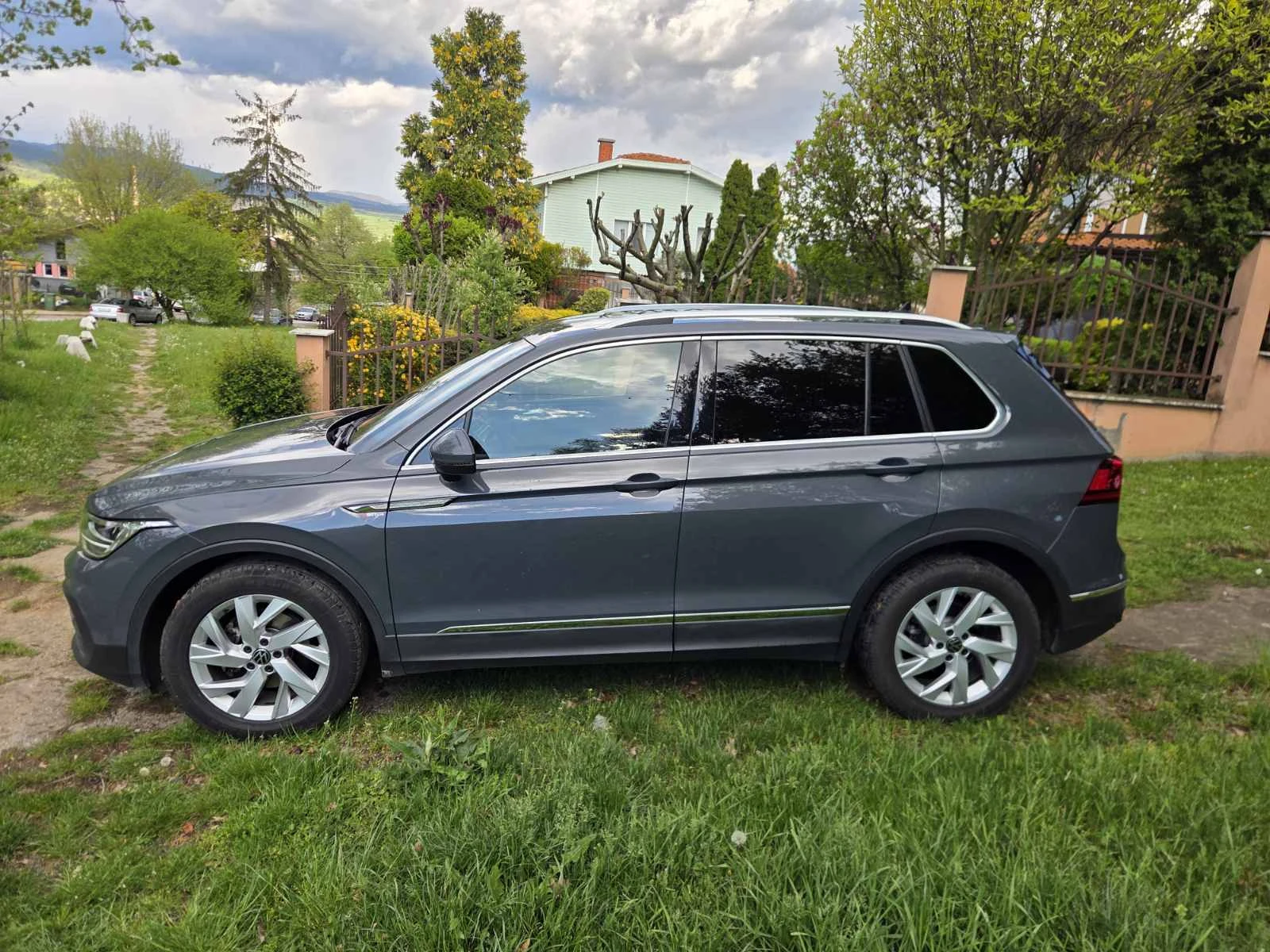 VW Tiguan 2.0d* 150k.с* 4х4* VIRTUAL* DSG7* FACE* , снимка 7 - Автомобили и джипове - 54383910