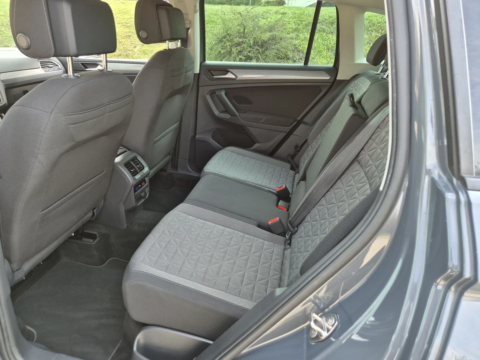 VW Tiguan 2.0d* 150k.с* 4х4* VIRTUAL* DSG7* FACE* , снимка 17 - Автомобили и джипове - 54383910