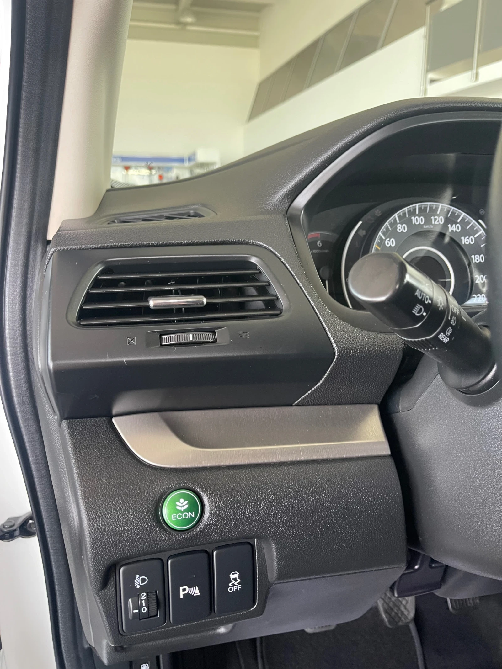 Honda Cr-v Директен Внос, снимка 13 - Автомобили и джипове - 54547022