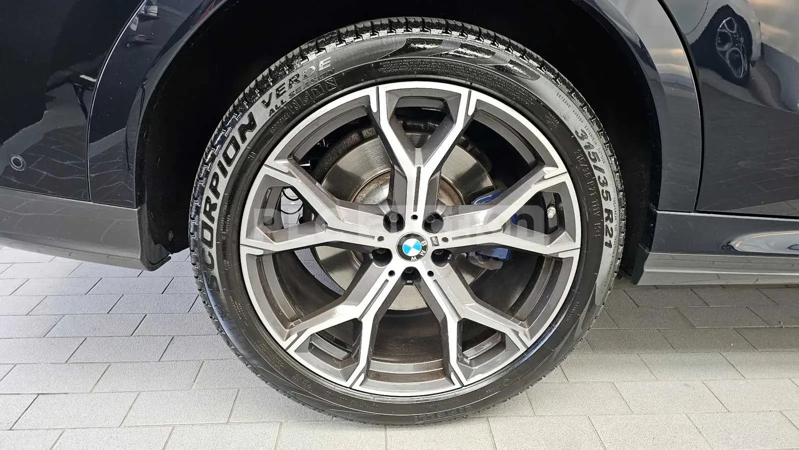 BMW X6 M PKG| SWAROWSKI| H/K| ОБДУХ| HUD| 360| PANO| , снимка 5 - Автомобили и джипове - 54849187