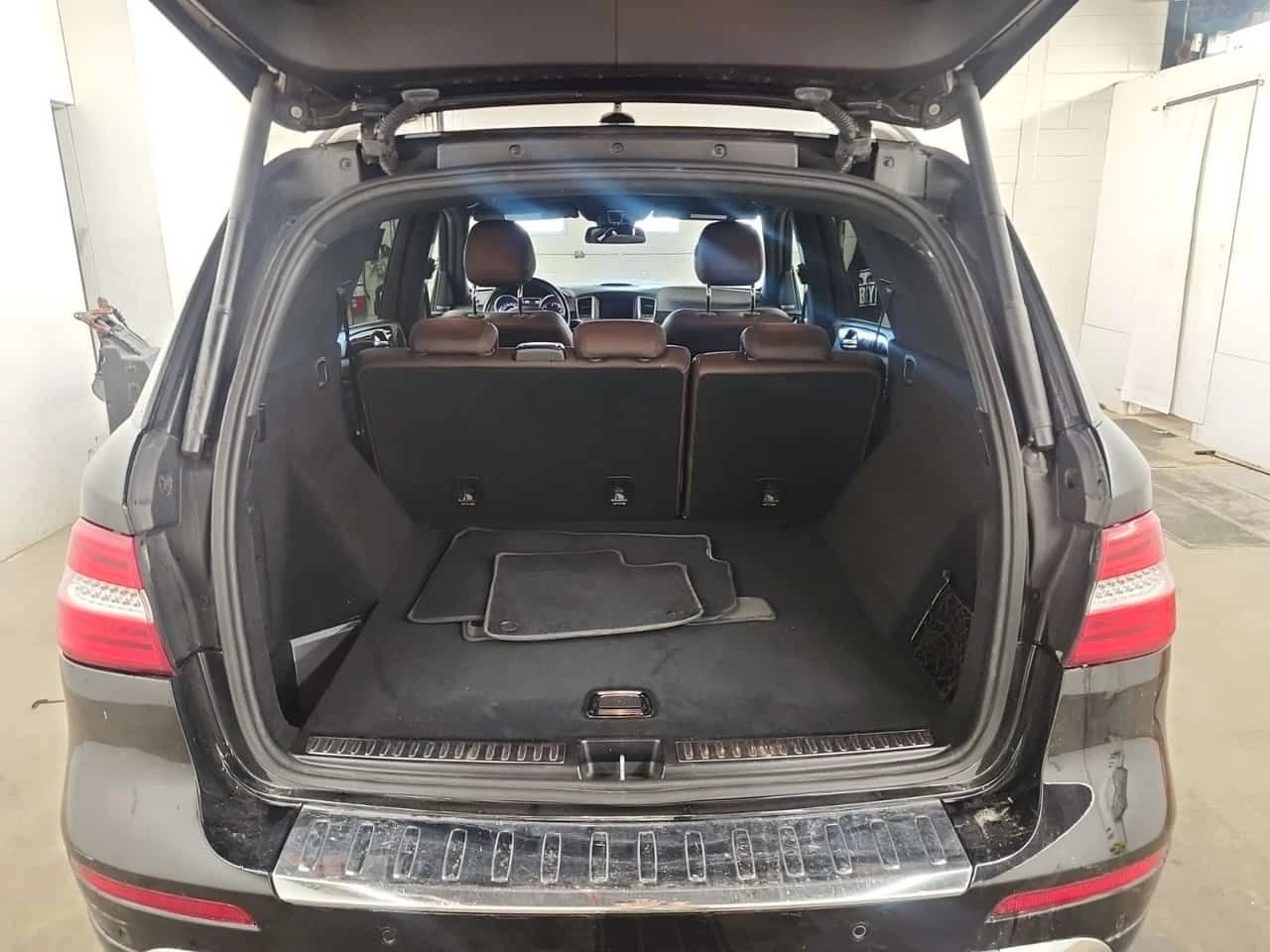 Mercedes-Benz ML 350 BLUETEC/CARFAX/ПОДГРЕВ/ПАНОРАМА/ПАМЕТ/, снимка 14 - Автомобили и джипове - 54998903