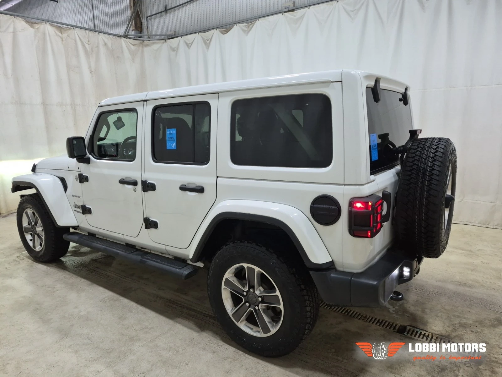 Jeep Wrangler, снимка 4 - Автомобили и джипове - 55928752