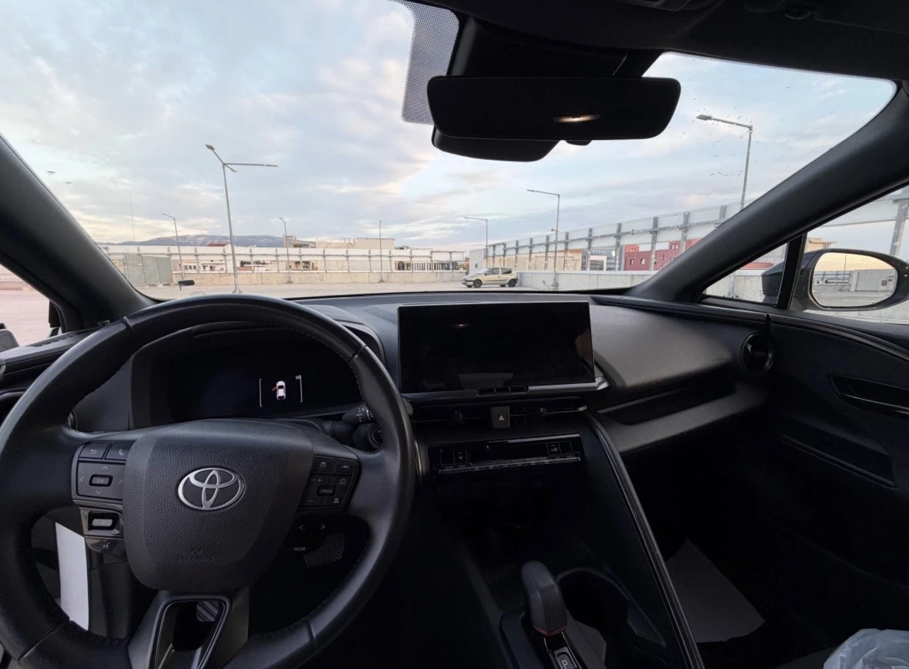 Toyota C-HR 1.8 Hybrid 140 e-CVT City 2024 - гаранционен, снимка 7 - Автомобили и джипове - 56251345
