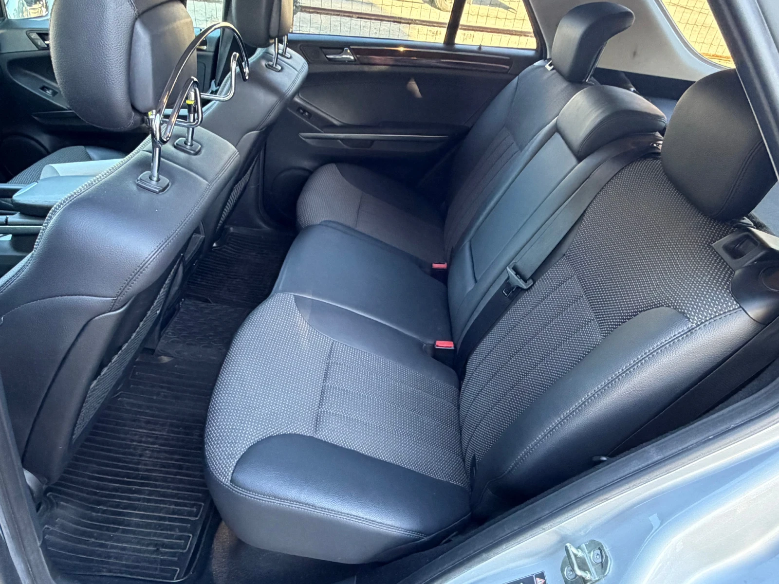 Mercedes-Benz ML 280 124198км, снимка 9 - Автомобили и джипове - 56353518