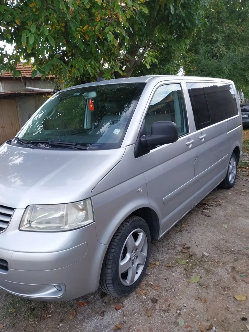 VW Multivan 2.5, снимка 2 - Бусове и автобуси - 48261797