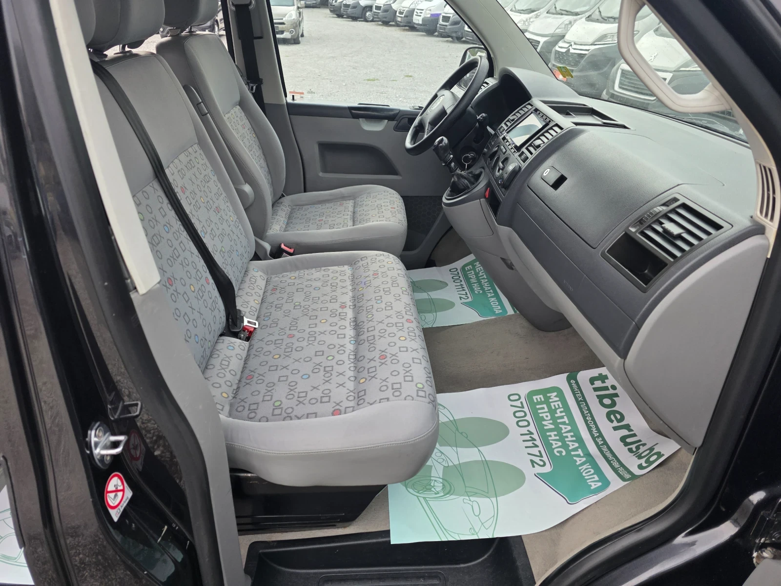 VW Transporter 2.5tdi, снимка 14 - Бусове и автобуси - 56232544