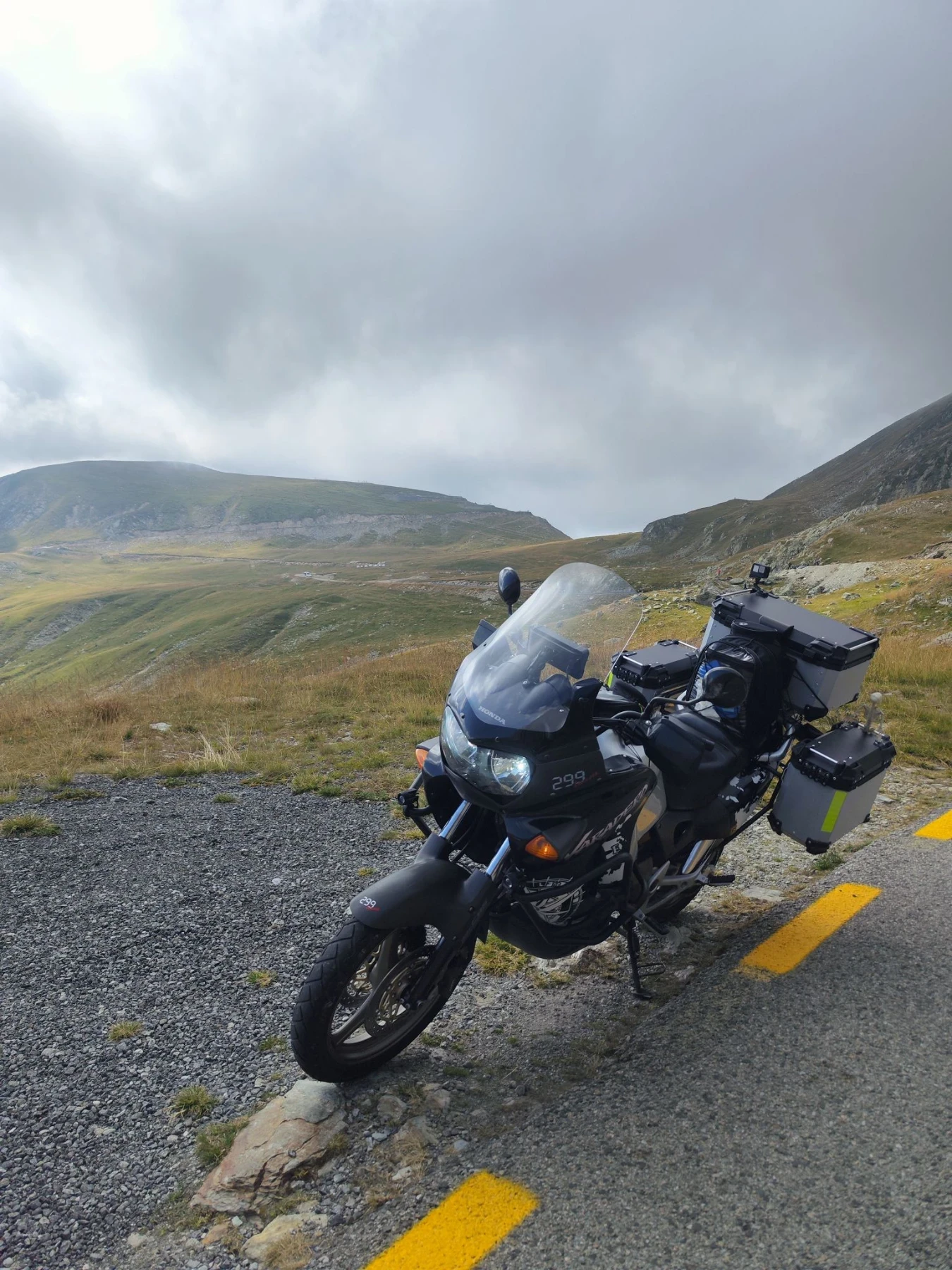 Honda Varadero XLV 1000, снимка 9 - Мотоциклети и мототехника - 55879850