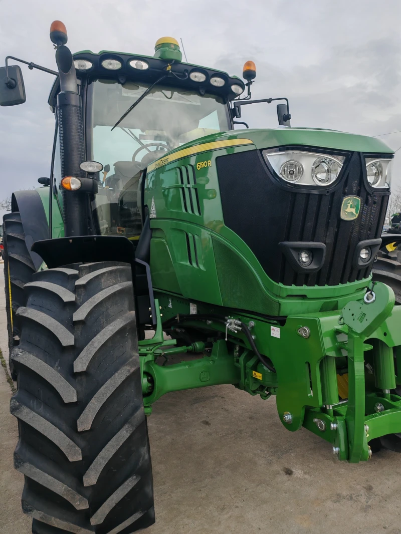 Трактор John Deere 6190R с първоначална вноска 20 % и годишна лих3, 8, снимка 13 - Селскостопанска техника - 53101449