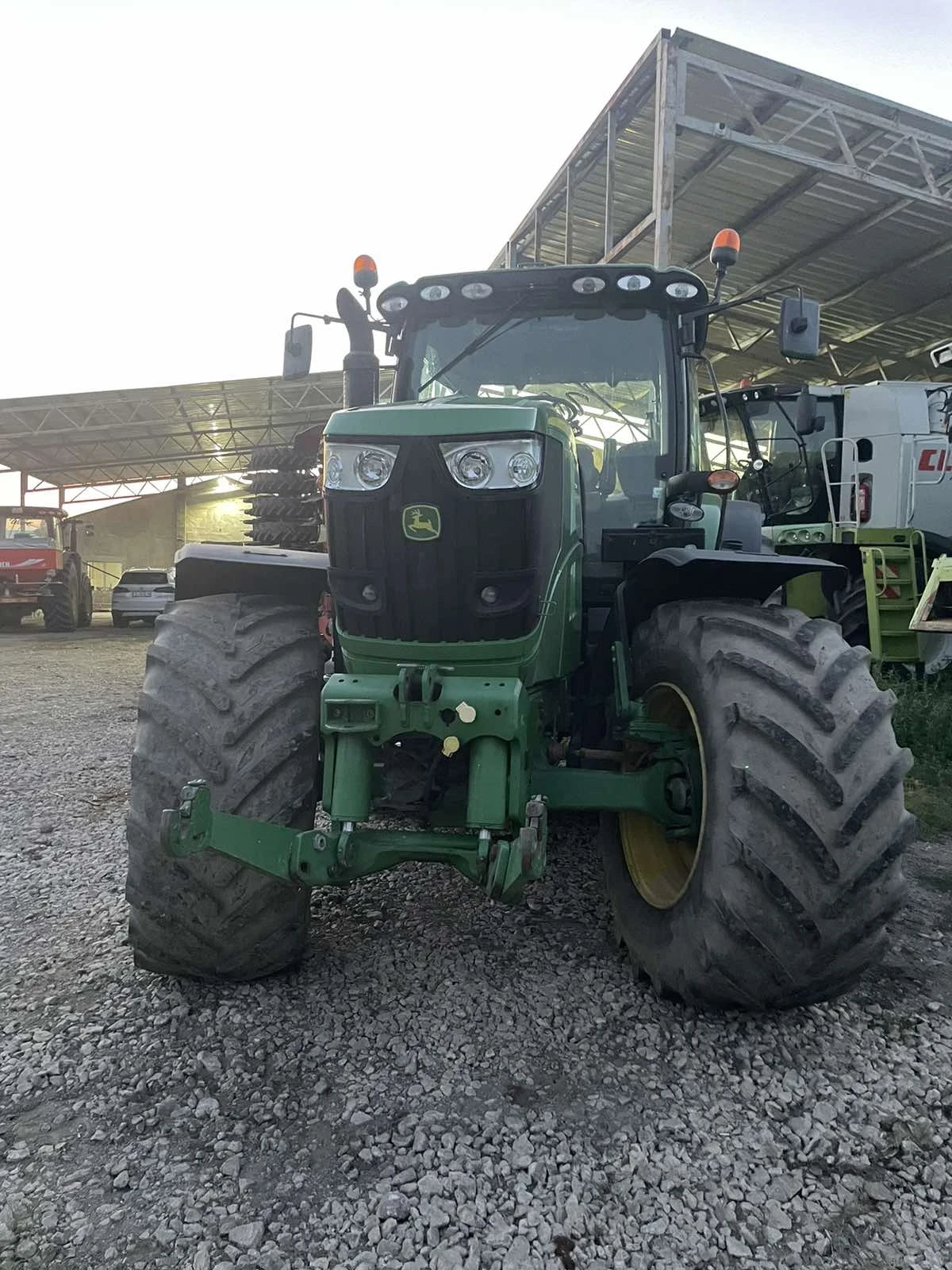 Трактор John Deere R6210 - изображение 3