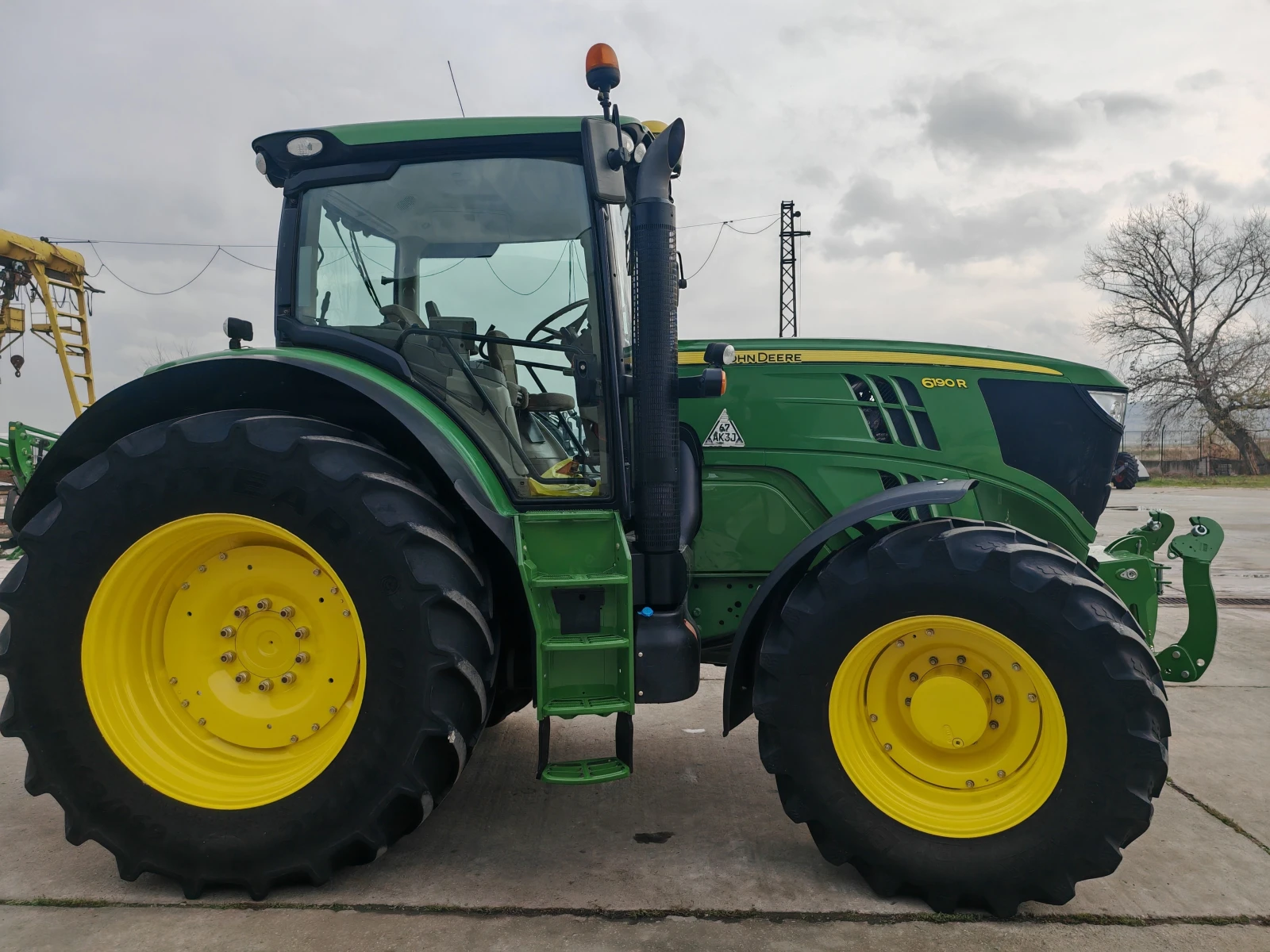 ������� John Deere 6190R � ������������ ������ 20 % � ������� ���3, 8 | Mobile.bg � ����������� 5