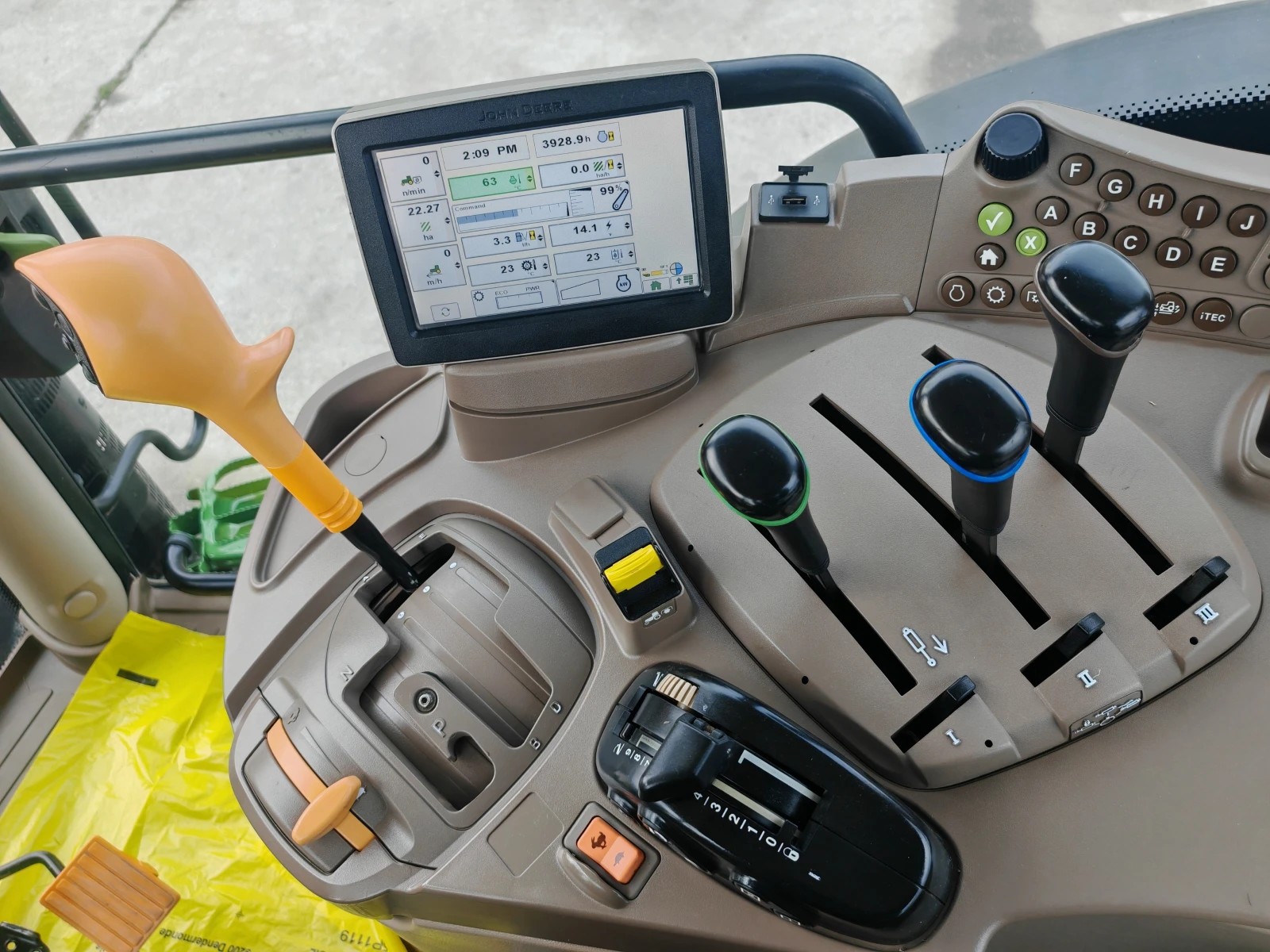 ������� John Deere 6190R � ������������ ������ 20 % � ������� ���3, 8 | Mobile.bg � ����������� 17