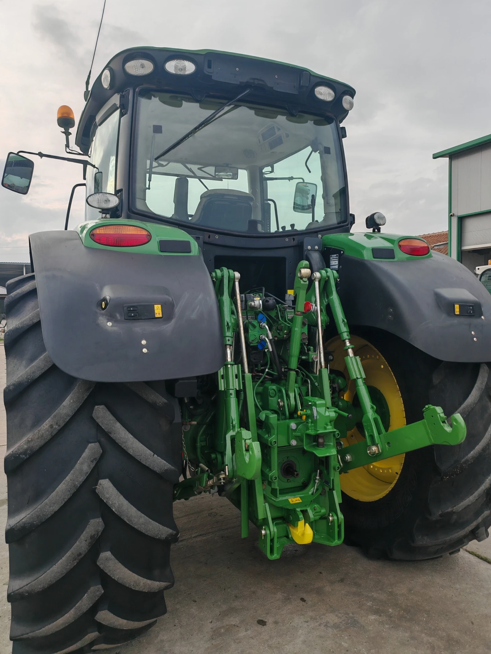 ������� John Deere 6190R � ������������ ������ 20 % � ������� ���3, 8 | Mobile.bg � ����������� 9