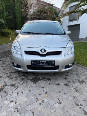 Toyota Corolla verso 2.2 D-4D, снимка 8