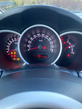 Kia Venga Venga, снимка 13 — Bazar.bg Kia Venga Venga, снимка 13