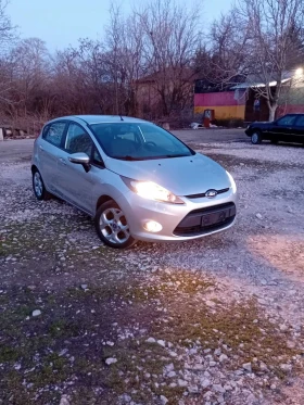 Ford Fiesta - 3750 € / 7334.36 лв. - 41772271 4