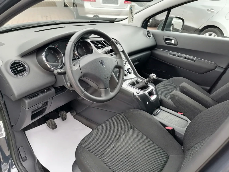 Peugeot 5008 2.0HDI* * , снимка 15 - Автомобили и джипове - 43392024