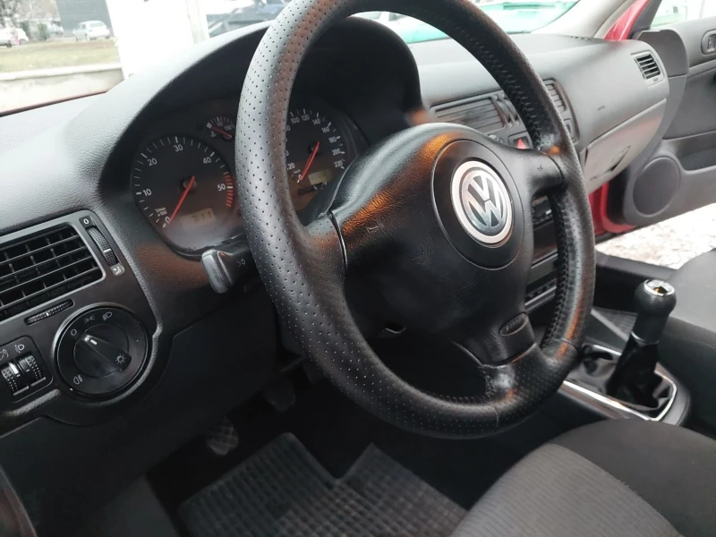 VW Bora 1.9TDI GT 90KC., снимка 10 - Автомобили и джипове - 48275503