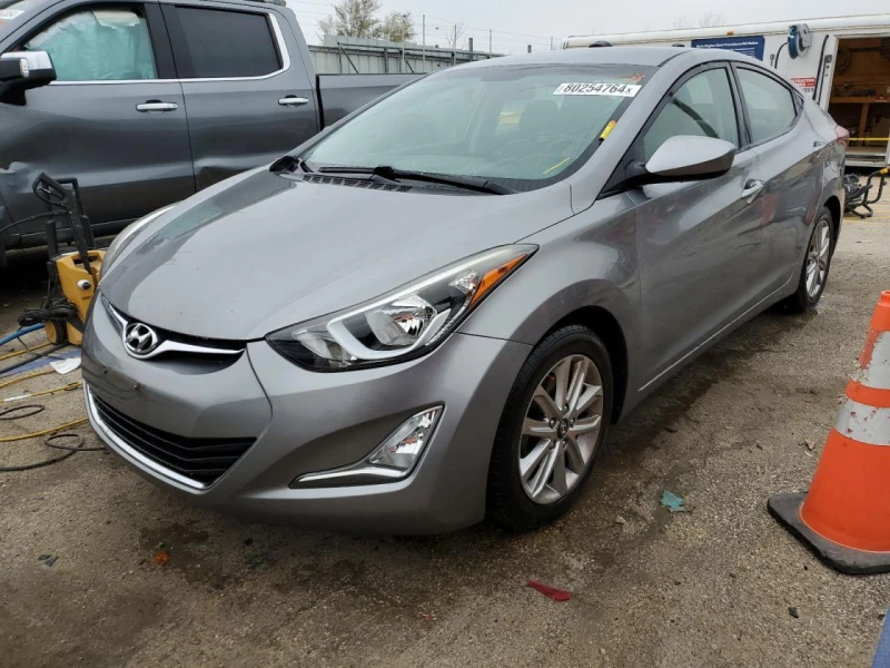 Hyundai Elantra 1.8L 4 Front-wheel Drive, снимка 1 - Автомобили и джипове - 48291954