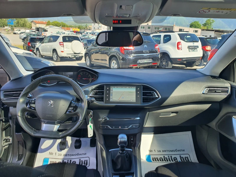 Peugeot 308 1.2 e-THP ALLURE PANORAMA FUL LED, снимка 10 - Автомобили и джипове - 50239135