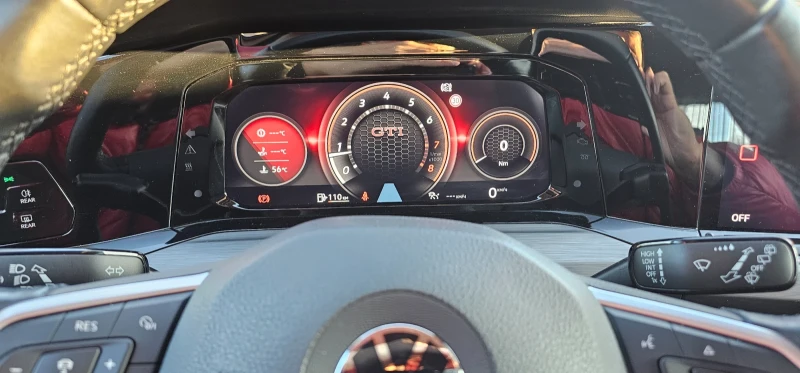 VW Golf 1.5tsi 44000km , снимка 17 - Автомобили и джипове - 51240566