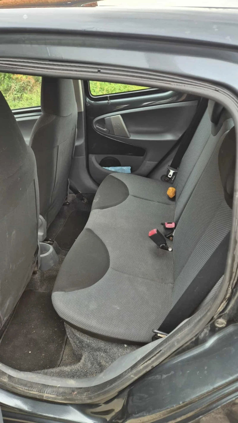 Toyota Aygo, снимка 7 - Автомобили и джипове - 52266672