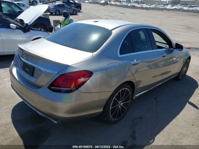 Mercedes-Benz C 300  - изображение 4