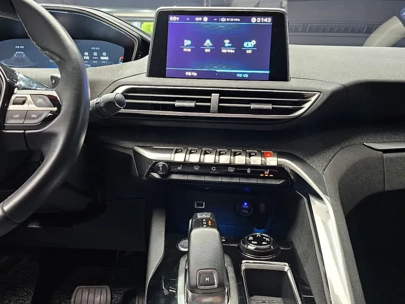 Peugeot 5008 2Nd Generation 1.6 Bluehdi Allure, снимка 14 - Автомобили и джипове - 55374835