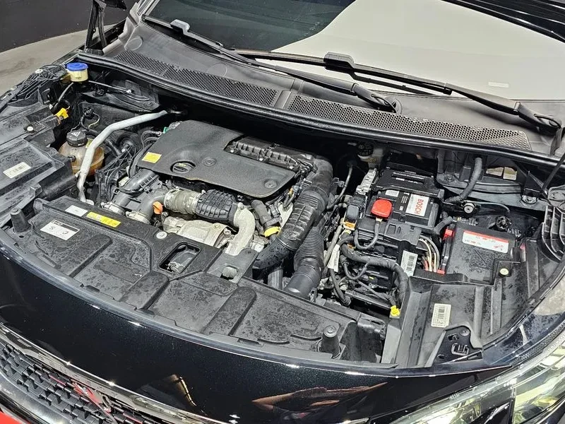 Peugeot 5008 2Nd Generation 1.6 Bluehdi Allure, снимка 6 - Автомобили и джипове - 55374835