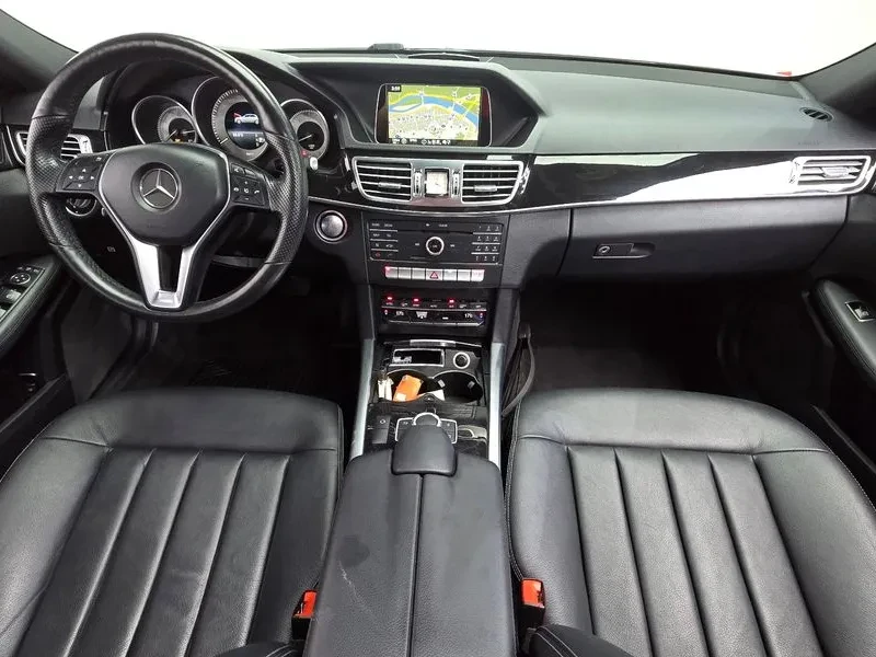 Mercedes-Benz E 300 4Matic Avantgarde - САМО 30% АВАНС, снимка 13 - Автомобили и джипове - 56002491