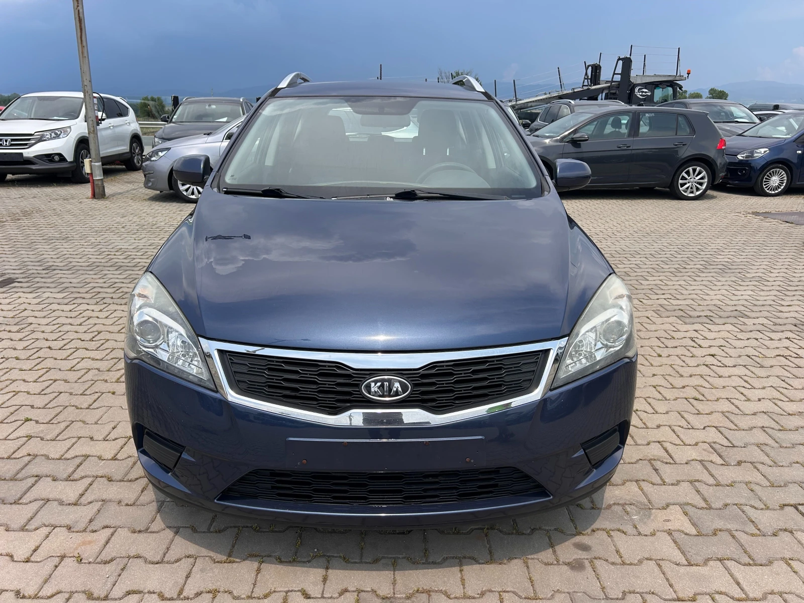 Kia Ceed 1.4i EURO 4 - изображение 3