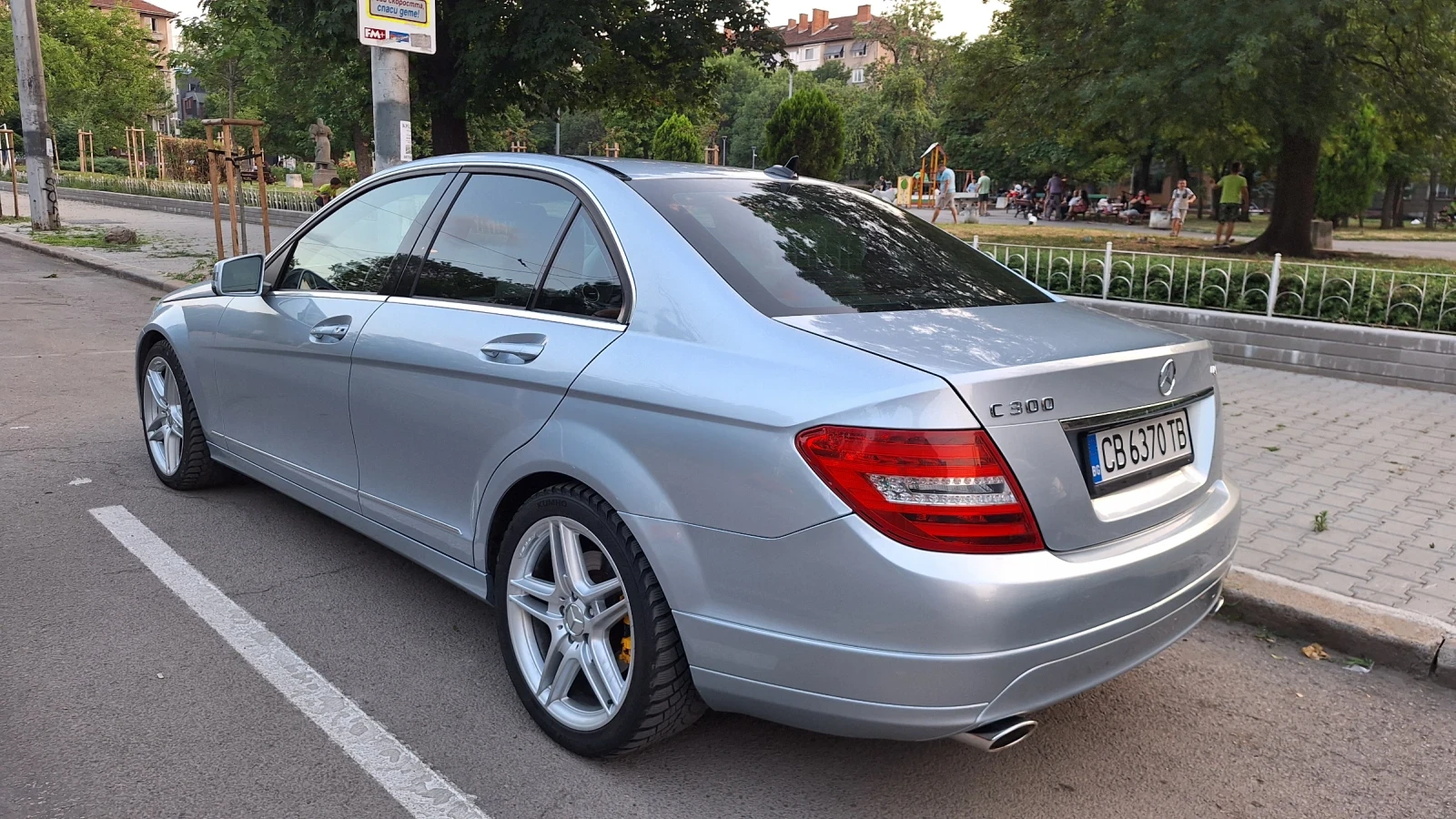 Mercedes-Benz C 300 3.5, 4matic, 135x km - изображение 2