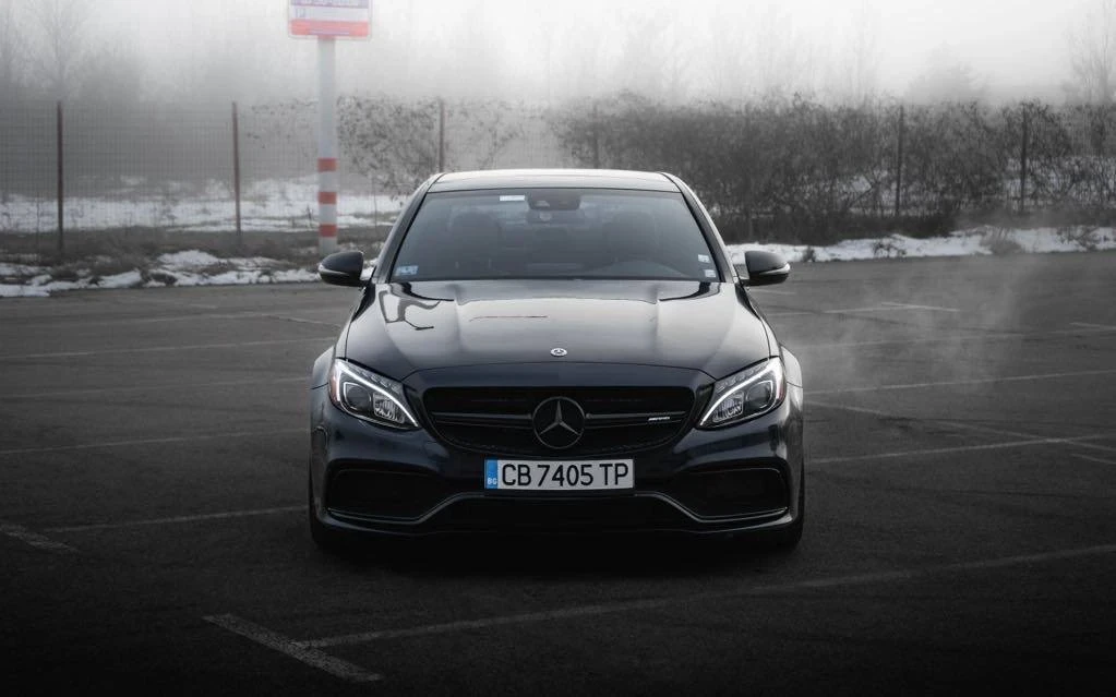 Mercedes-Benz C 63 AMG  - изображение 4